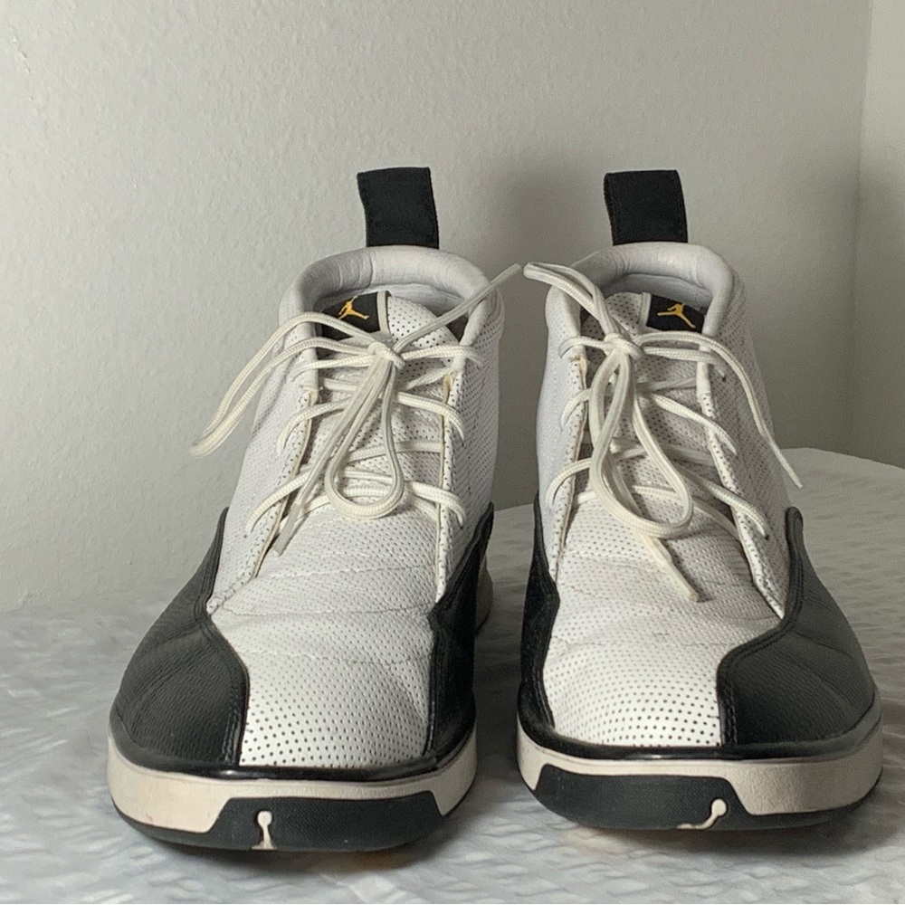 Air Jordan Xii Clave “Taxi” White and Blue. Size 12